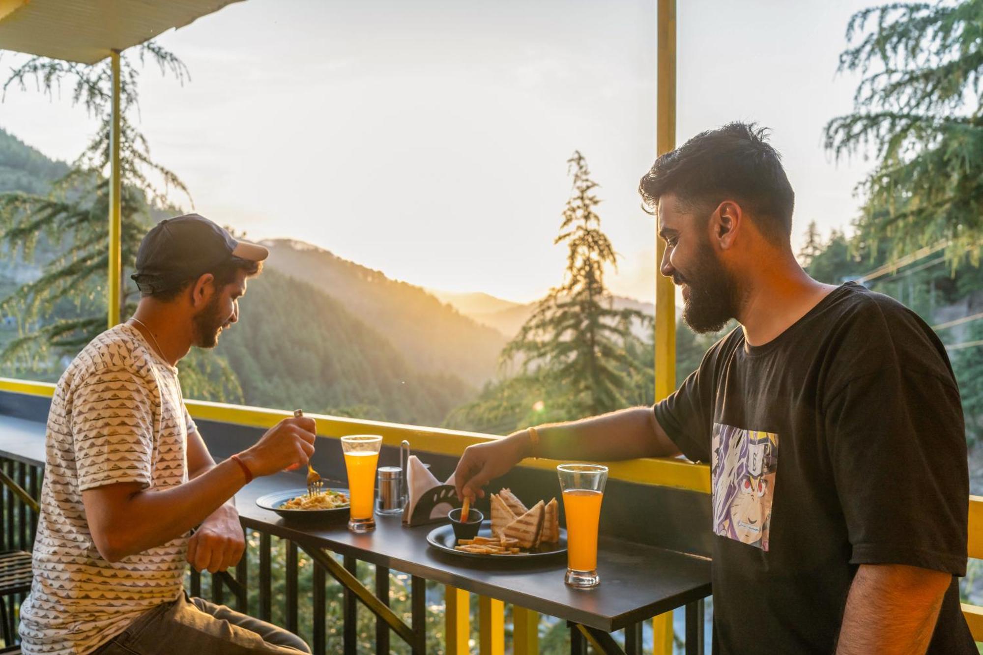 The Hosteller Khajjiar מראה חיצוני תמונה